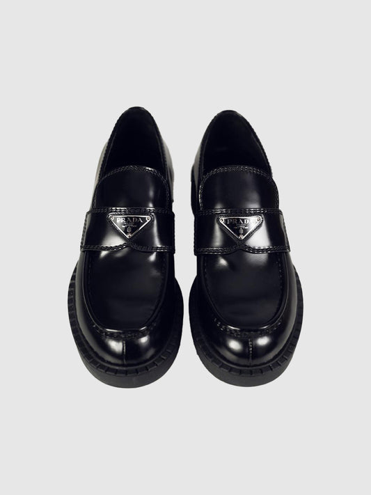 Brushed Leather Moccasins