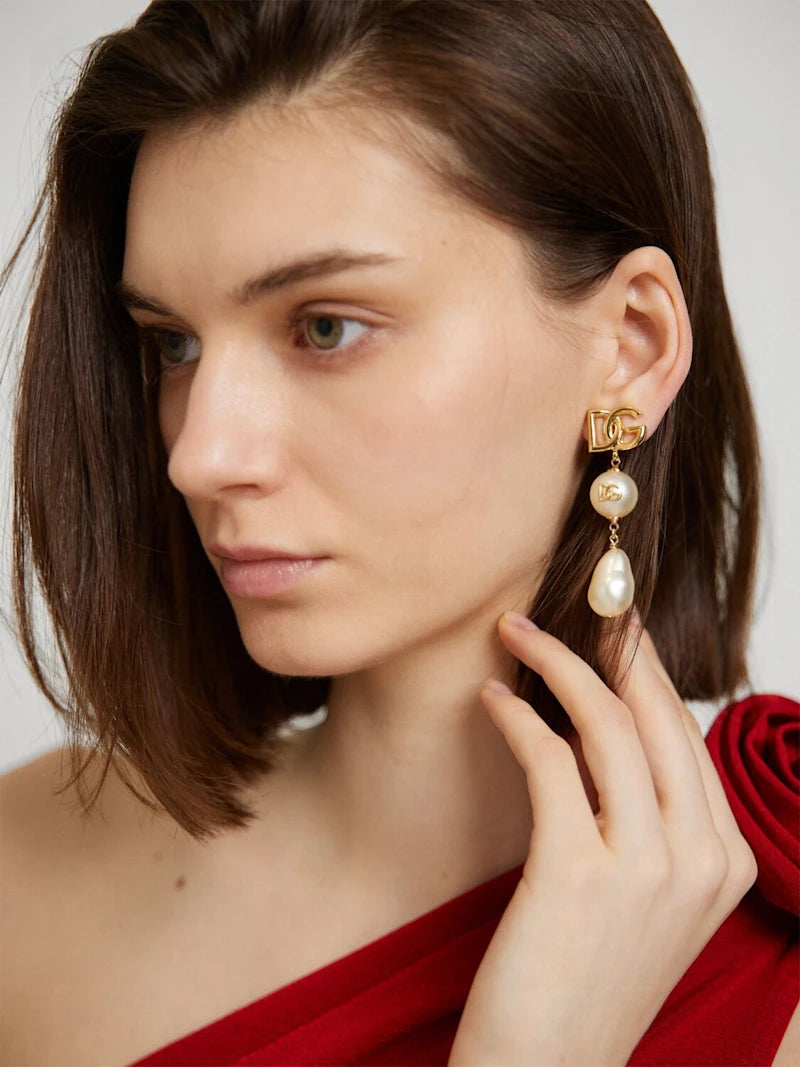 Pendant faux pearl earrings