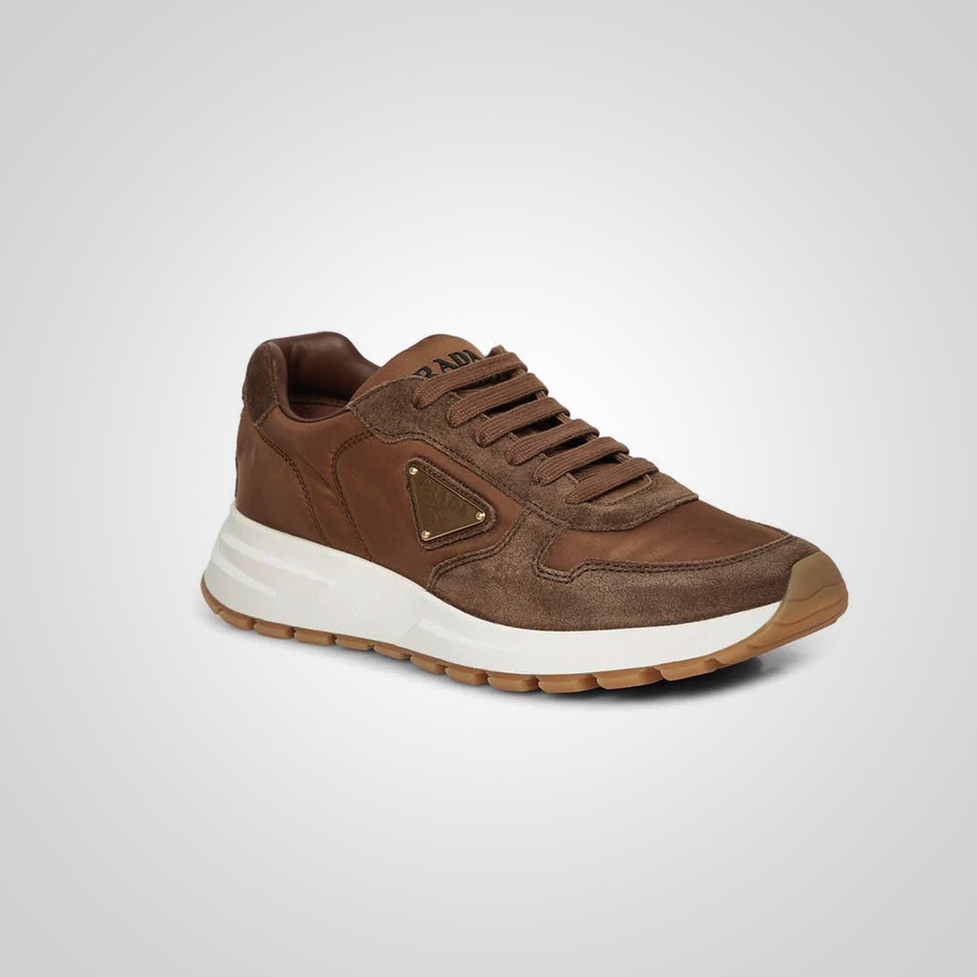 Logo brown sneakers