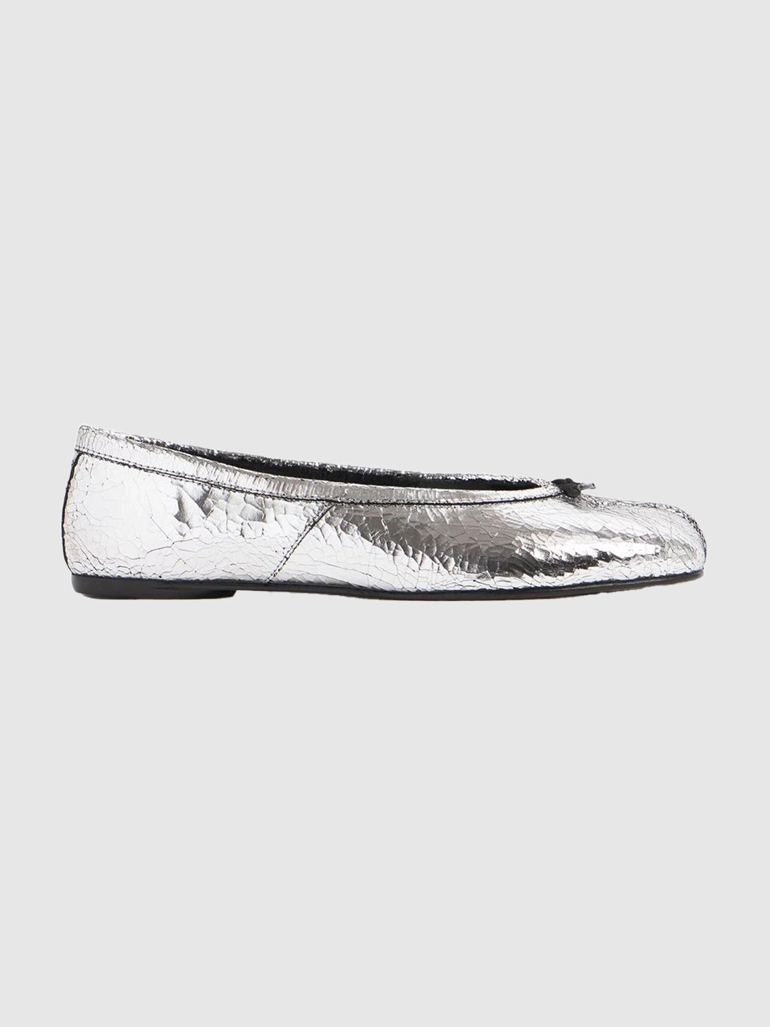 10mm Tabi cracklé leather ballerina flat
