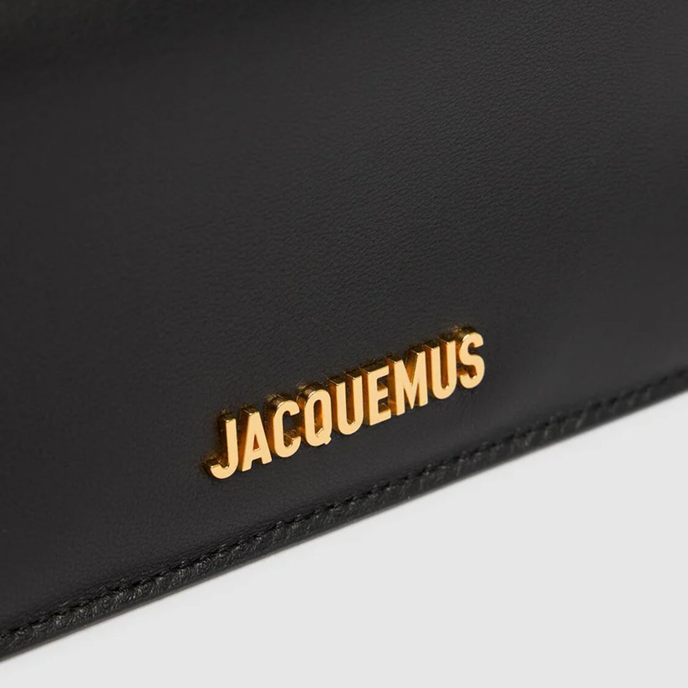 La Petite Pochette Rond leather clutch