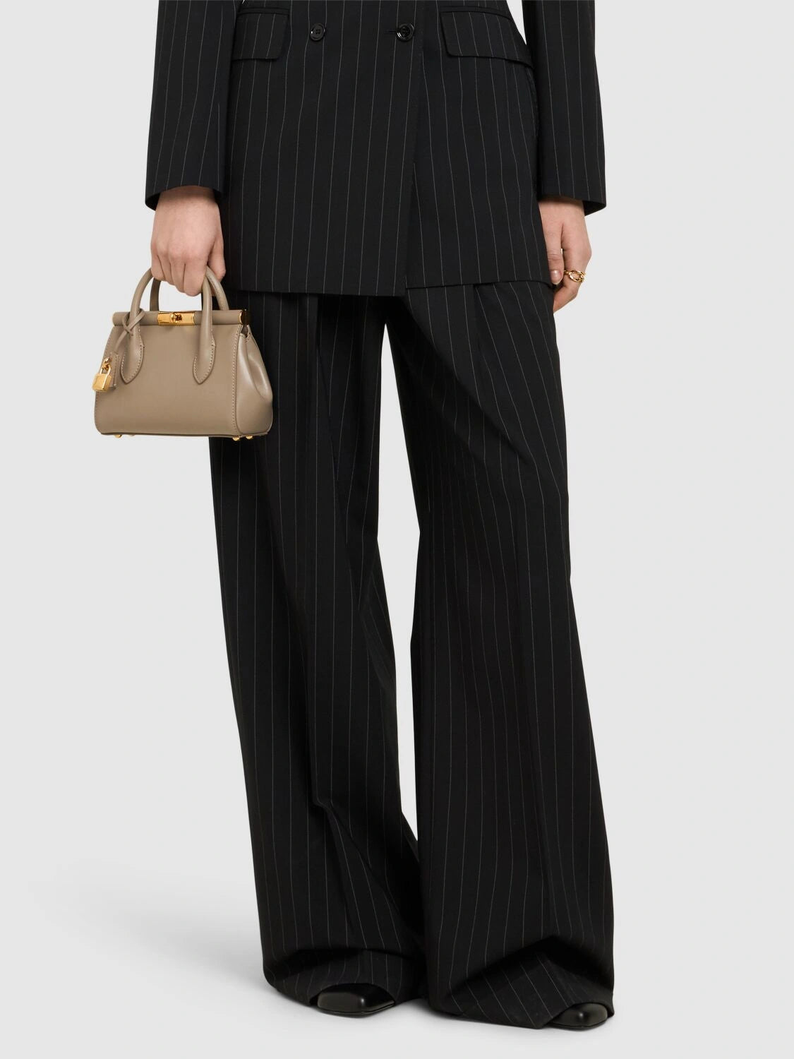 【関税&送料込】Dolce&Gabbana Marlene Top-Handle Bag Large Marlene Bag in Black for Women | Dolce&Gabbana® US
